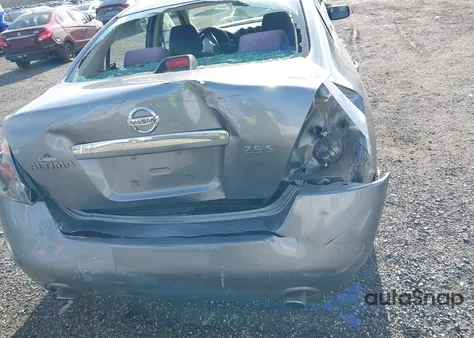 2009 Nissan Altima 2.5 S z USA, uszkodzony, nr VIN 1N4AL21E89C116484
